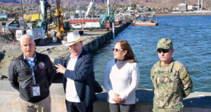 Iniciará Gobernador Durazo plan piloto para envío de vehículos de Ford por Puerto de Guaymas