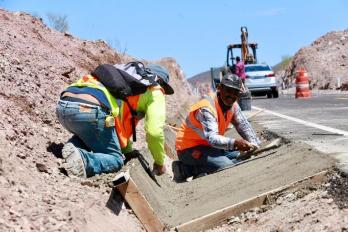 Gobernador Durazo y SEMAR refuerzan acciones para desarrollo de infraestructura en Sonora