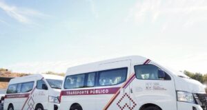 Garantiza Gobernador Durazo servicio de transporte público en la región norte con entrega de vans